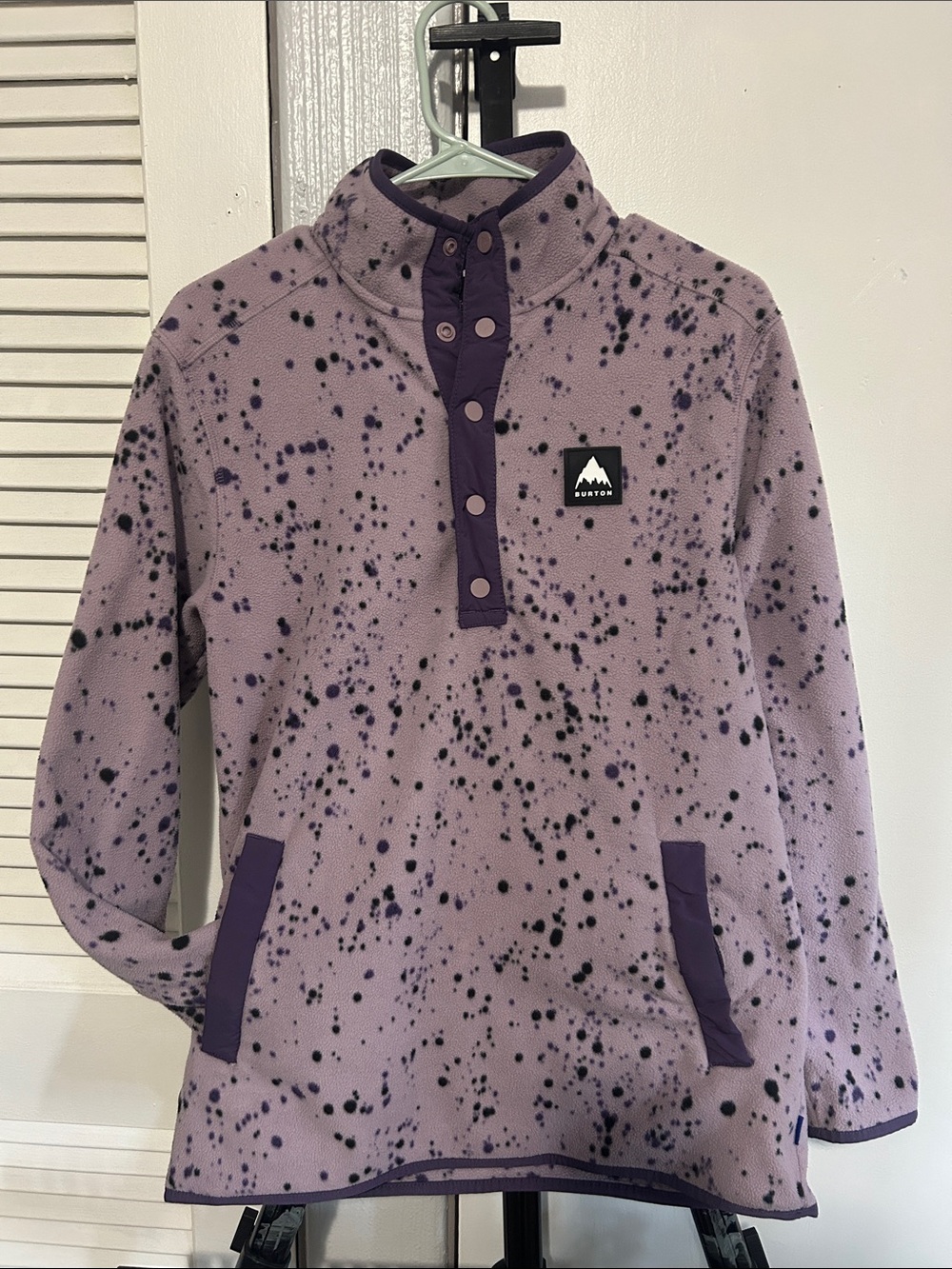 Burton Lavender and Black Speckled Fleece Pullover